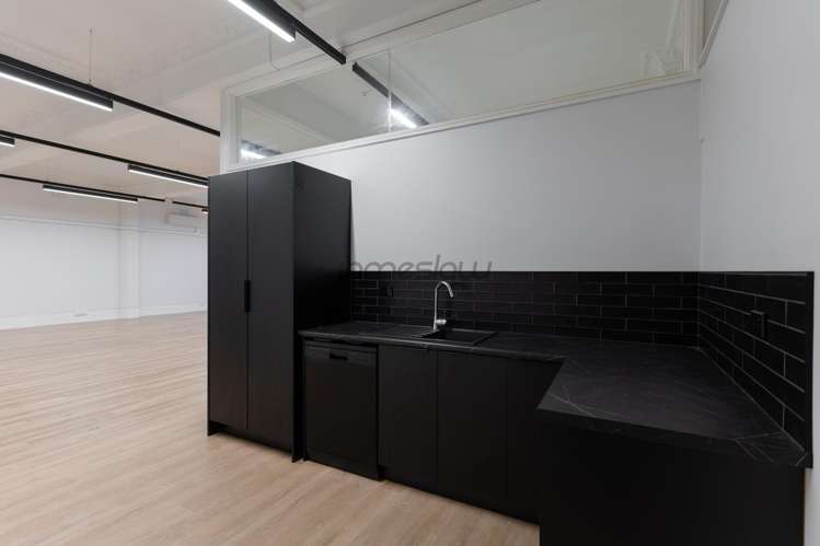 Suite 1E/166-174 Queen Street City Centre_6