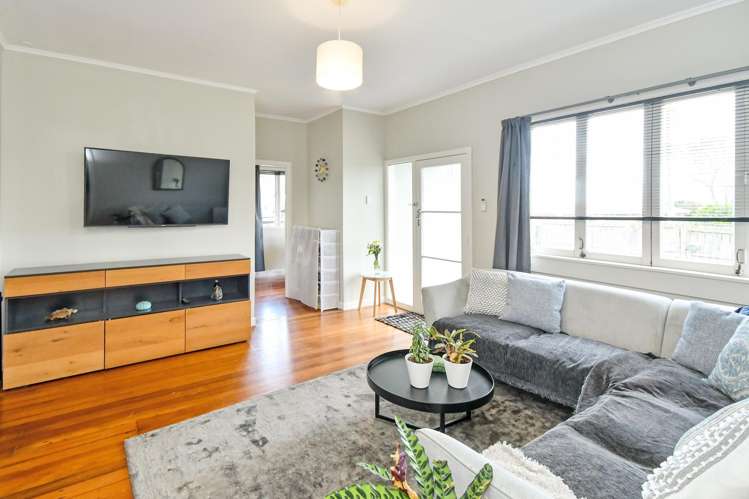 31 Thomas Road_0