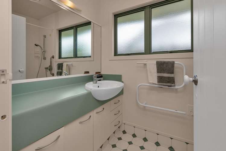 2 Kotare Crescent Maunu_10