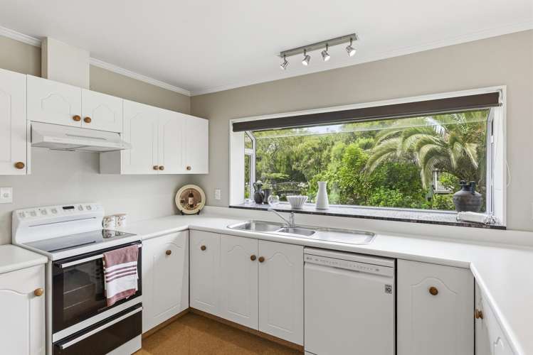 4 Lakewood Grove Levin_44