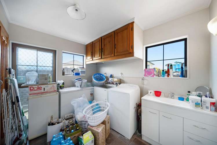 9 Samara Place Clendon Park_16