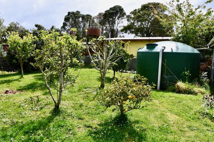 13 Wharf Road Karamea_23