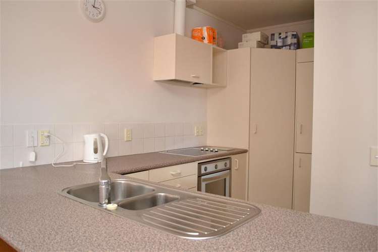 1e/6 Queen Street Palmerston North Central_2