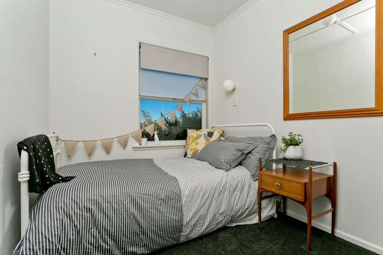 2/213 Lake Road Belmont_15