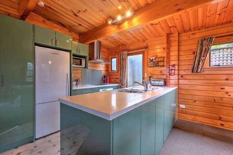 88 Chalet Crescent Hanmer Springs_5