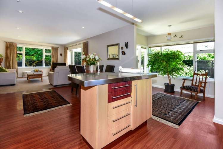 33 Office Road Merivale_6