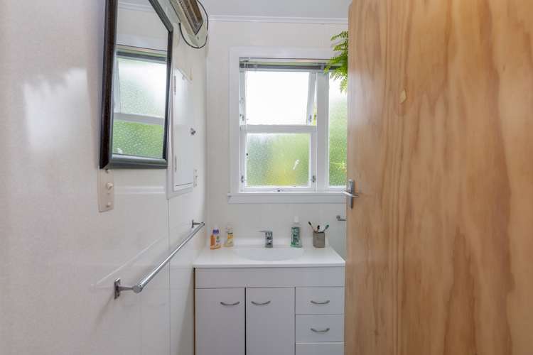 69 Cook Street Foxton_11