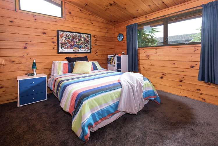 35 Botany Road Botany Downs_11