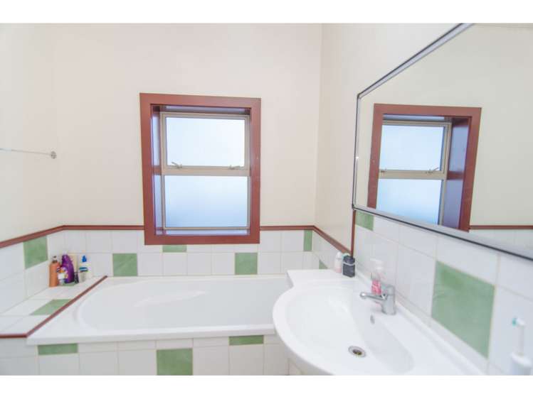 11 Marchwiel Street Marchwiel_14