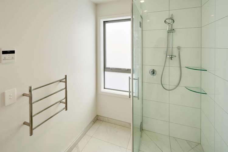 11 Lemonwood Way Woodridge_9