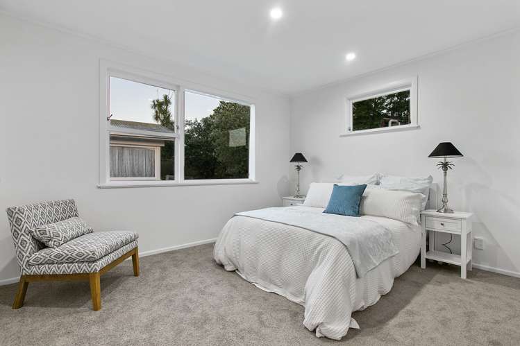 82b Vodanovich Road Te Atatu South_8