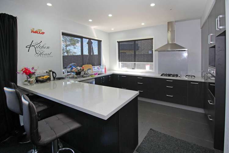 38 Hadley Wood Drive Wattle Downs_7