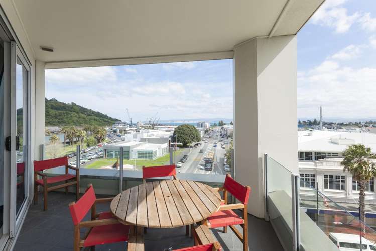 2/40 Reads Quay Gisborne_25