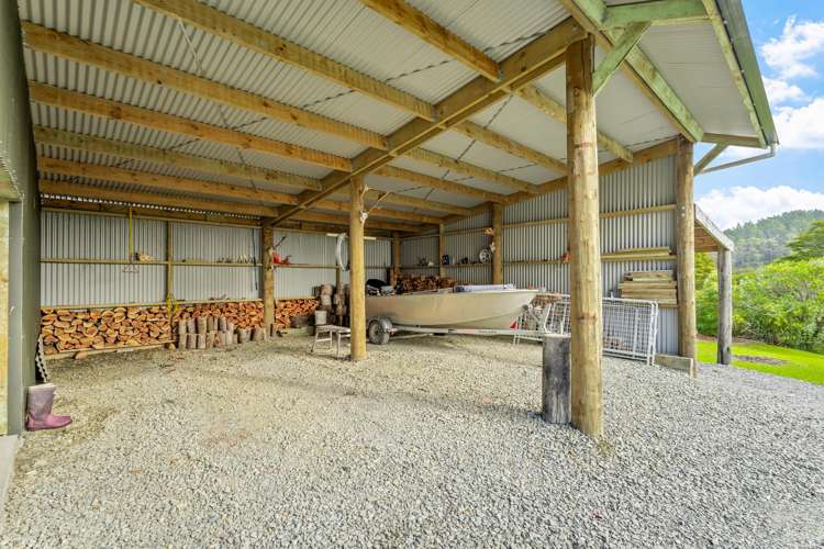 15 Boler Road Tauhoa_22