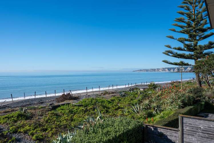 225 Clifton Road Te Awanga_17