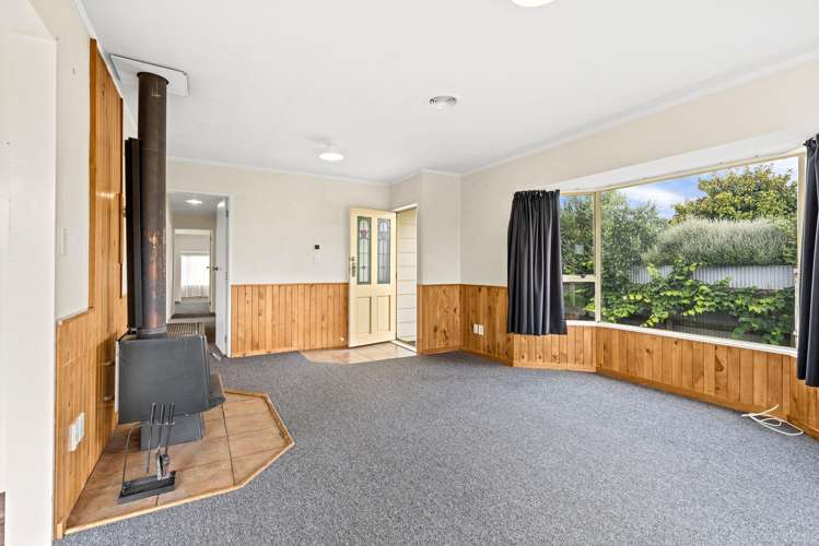 3 Kirkcaldie Grove Levin_12