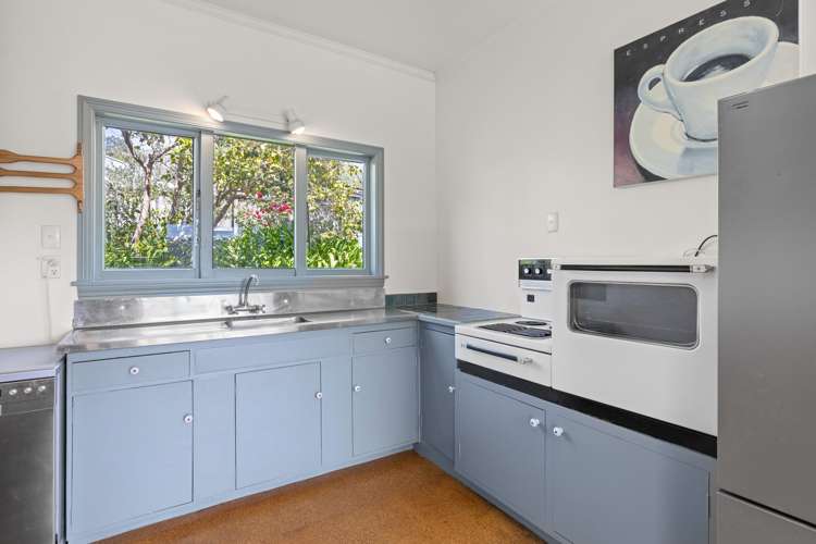 8 Percy Street Akaroa_6