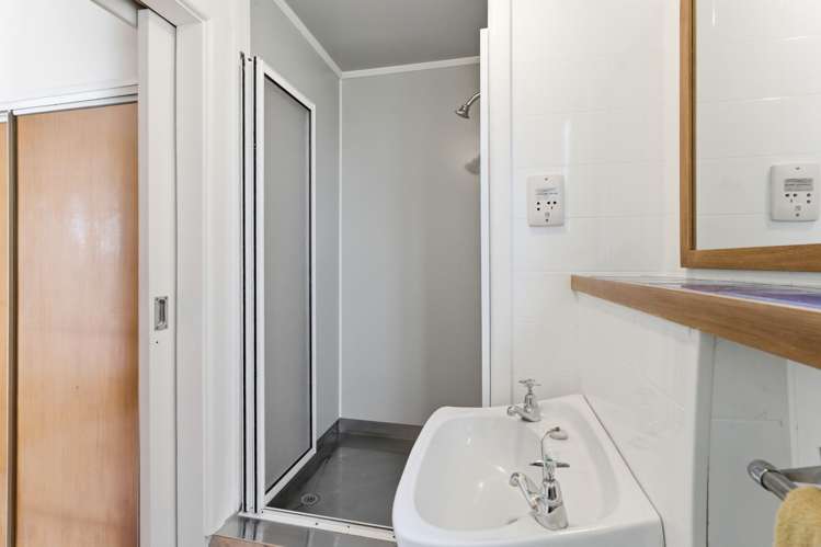 39 Te Awakura Terrace Mount Pleasant_26