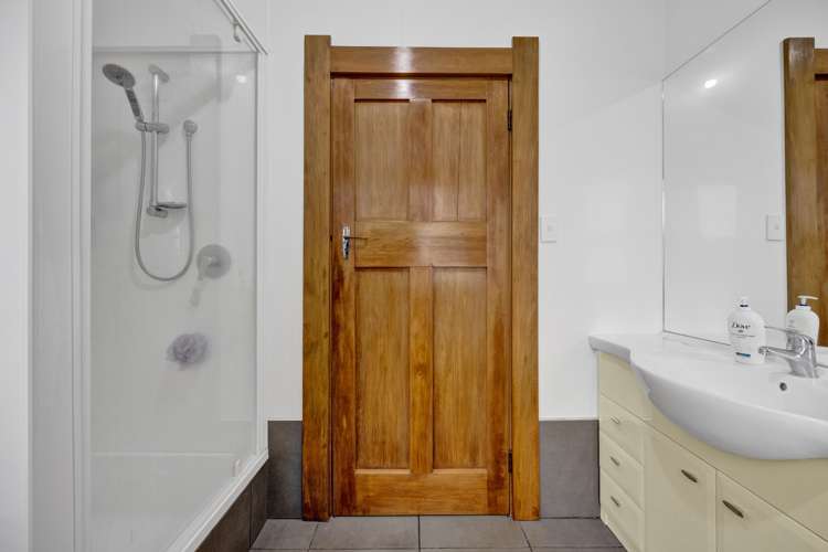 22 Batten Road Okaiawa_16