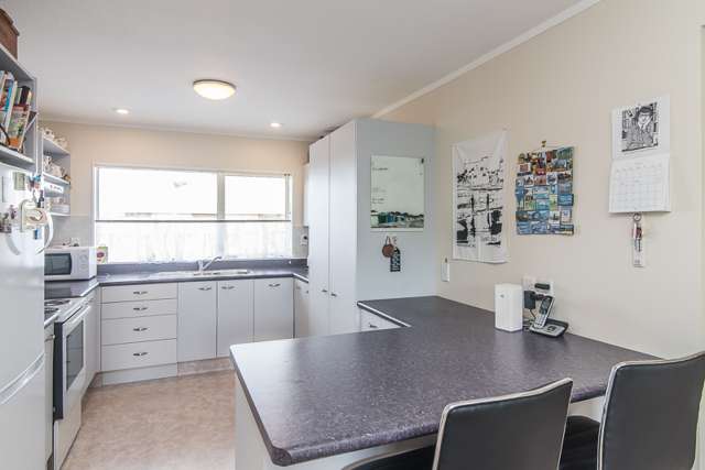 5 Beachwater Grove Paraparaumu Beach_3