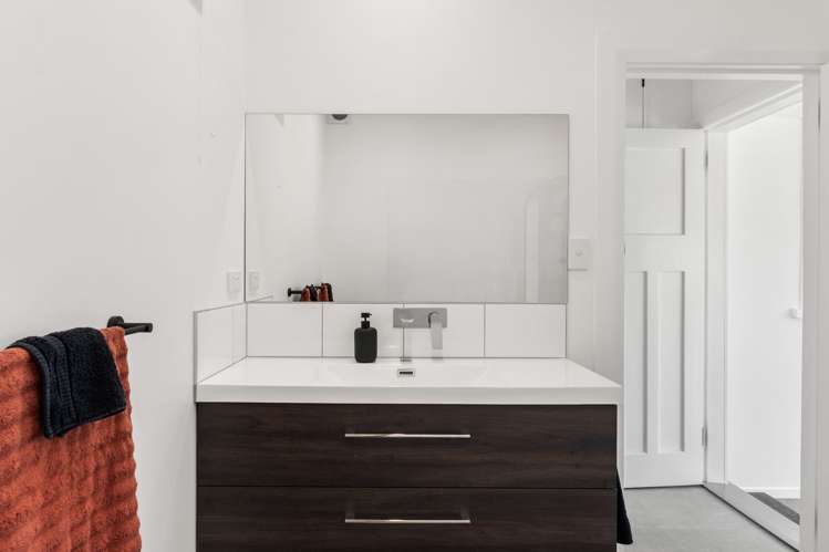 32 Roebuck Road Te Hapara_12