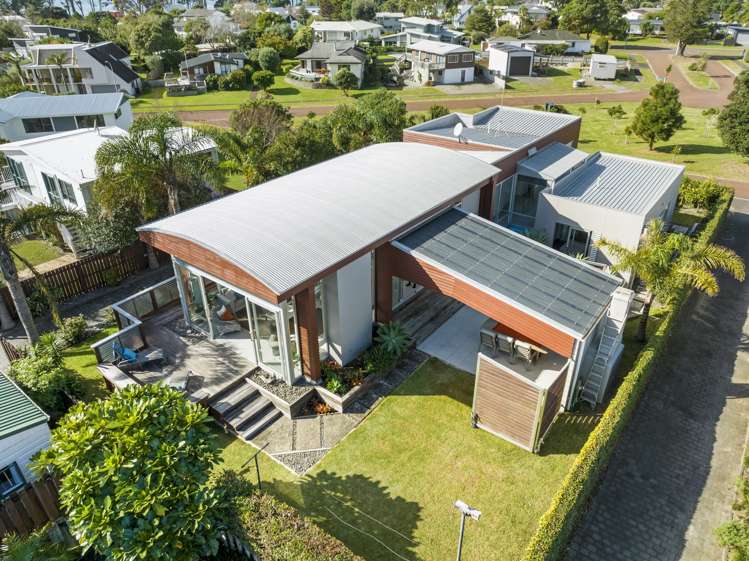 12 Dunlop Drive Pauanui_31