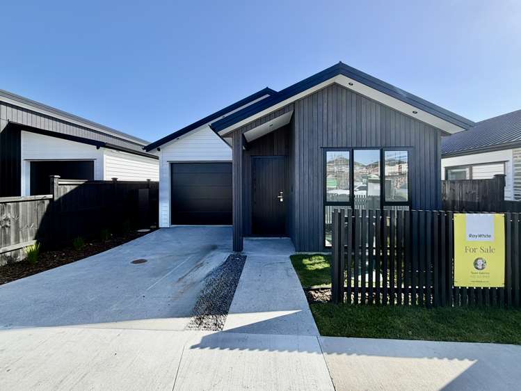 390 Te Taruna Drive_0