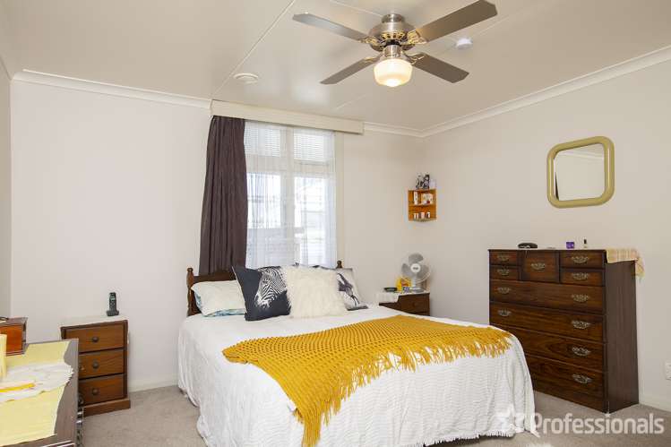 25 Hilton Road Carterton_14