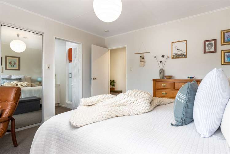 11a Dillons Point Road Islington_17