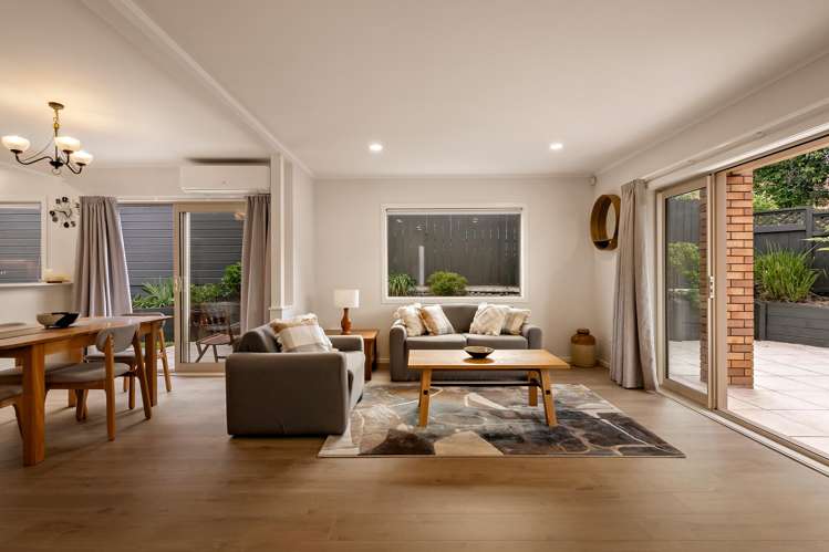 1/205 Abbotts Way Remuera_3