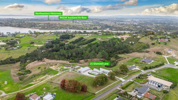 21 Diamond Lane Riverhead_38