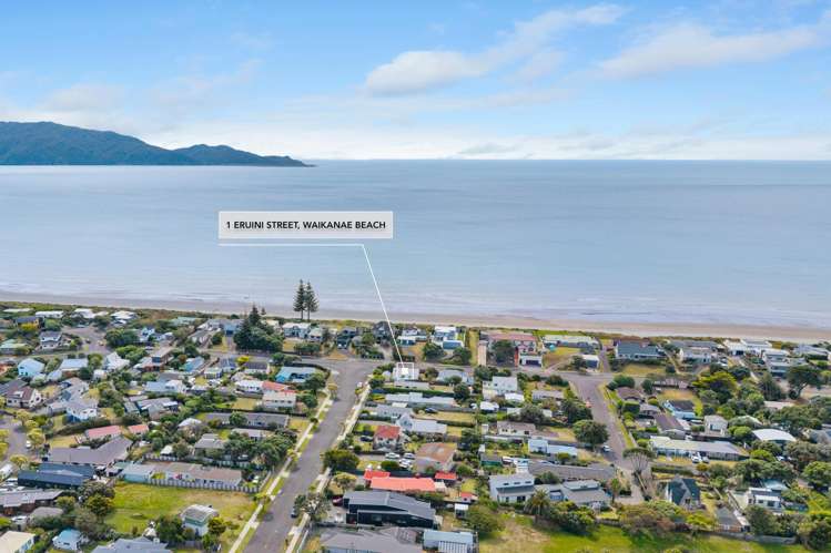 1 Eruini Street Waikanae Beach_3