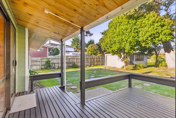 10 Nugget Grove Raumati Beach_7