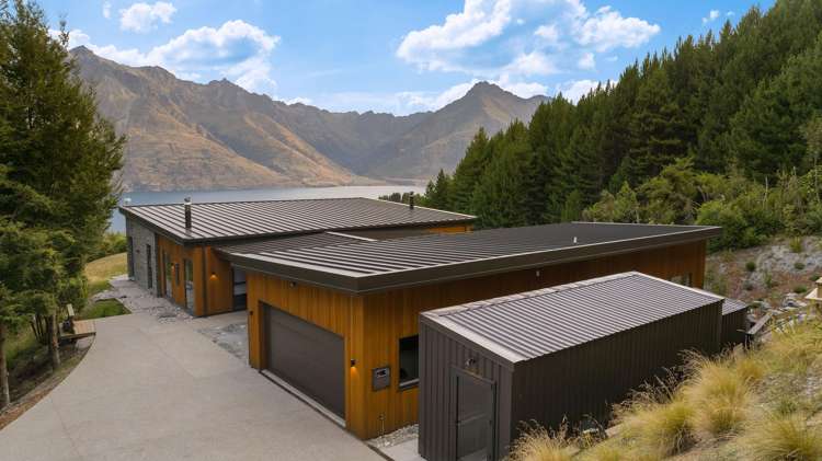 607G Glenorchy-Queenstown Road_2