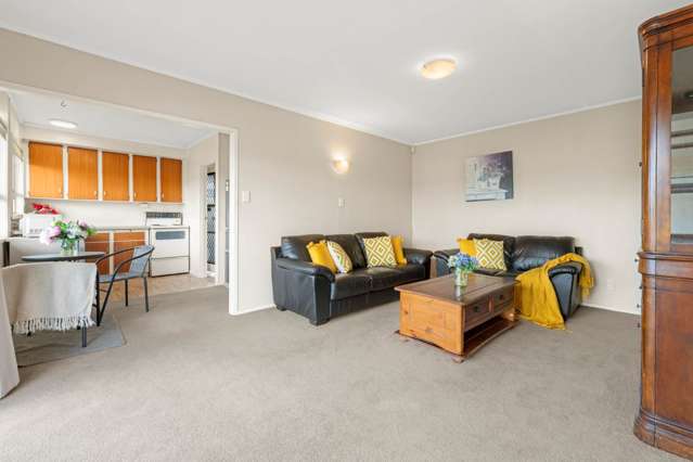 4/16 King Edward Avenue Papakura_2