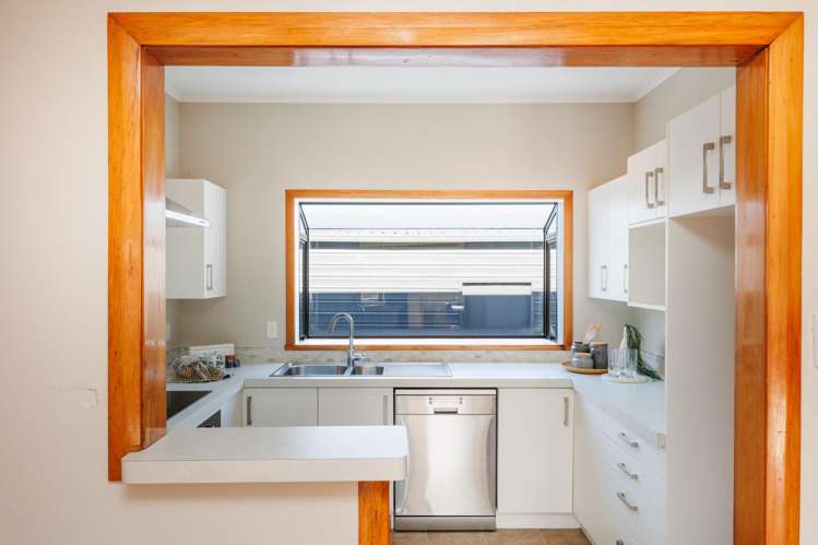 184 South Street Feilding_11