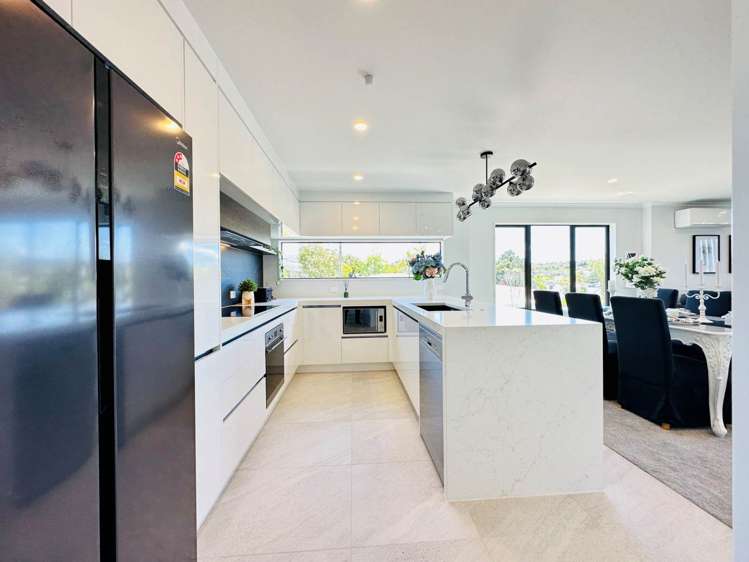 12a Tiber Road Forrest Hill_28