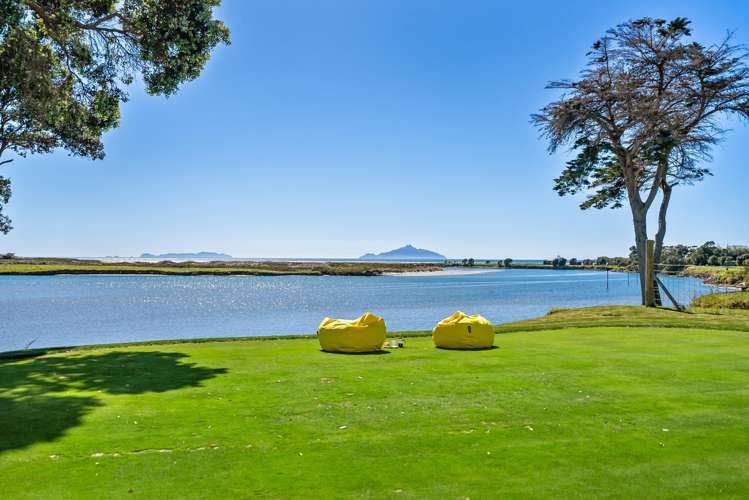 281 Cove Road Waipu_11