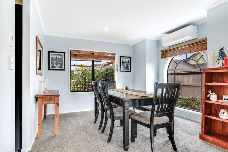 10 Wakefield Place Rototuna North_16