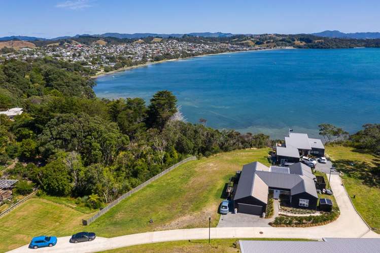 9 Wendy Hood Way Snells Beach_12