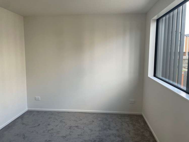 4/18 Dellwood Avenue Henderson_17