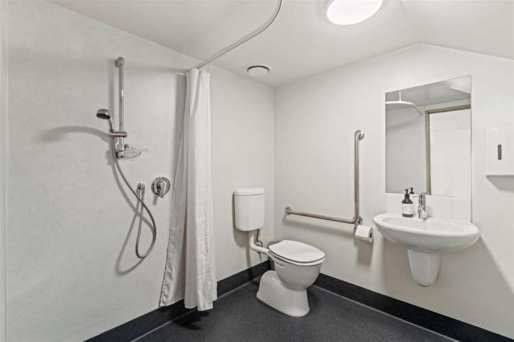 4/41 Sir William Pickering Drive Burnside_11