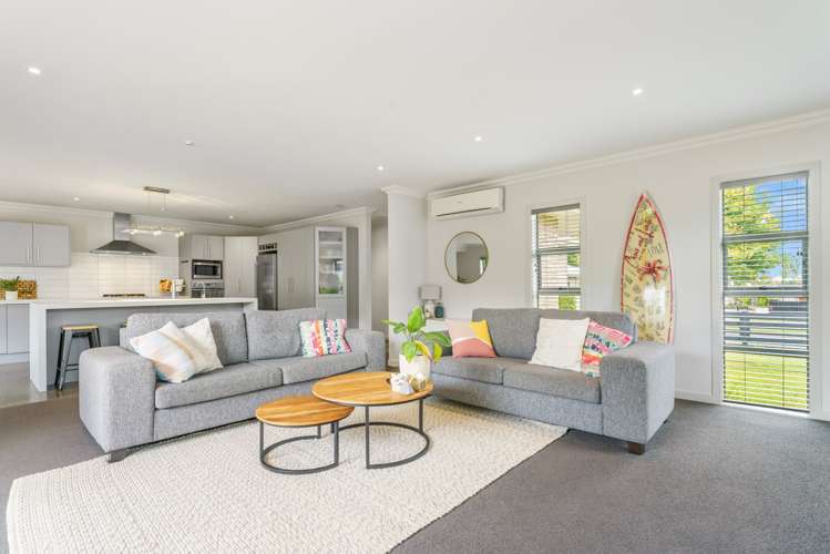 5 Condor Drive Pyes Pa_12