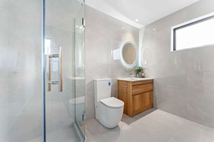 7 Pukeko Road Hobsonville_21