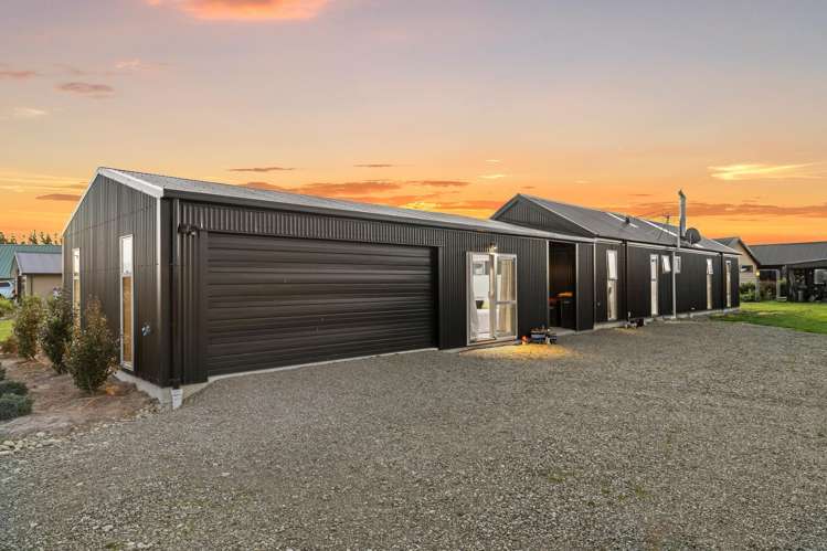 76 Summers Road Darfield_34