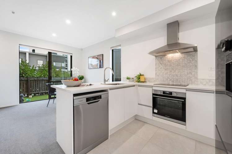 2 Tuhono Lane Northcote_5