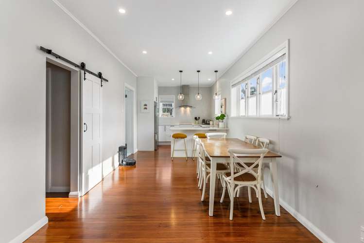 30 Newcastle Terrace Mount Albert_16