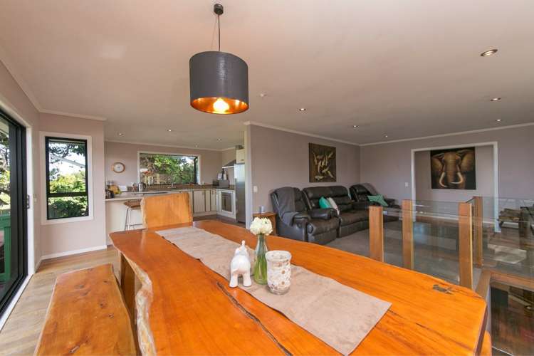 85 Victory Road Laingholm_8