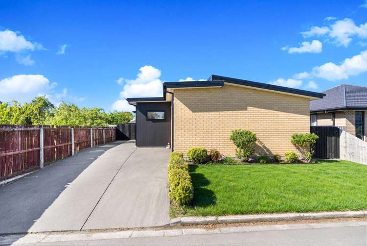 1 Youngston Lane Woolston_7