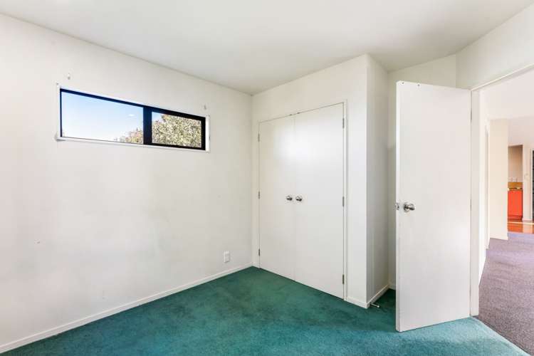 2/34 Owairaka Avenue Mount Albert_13